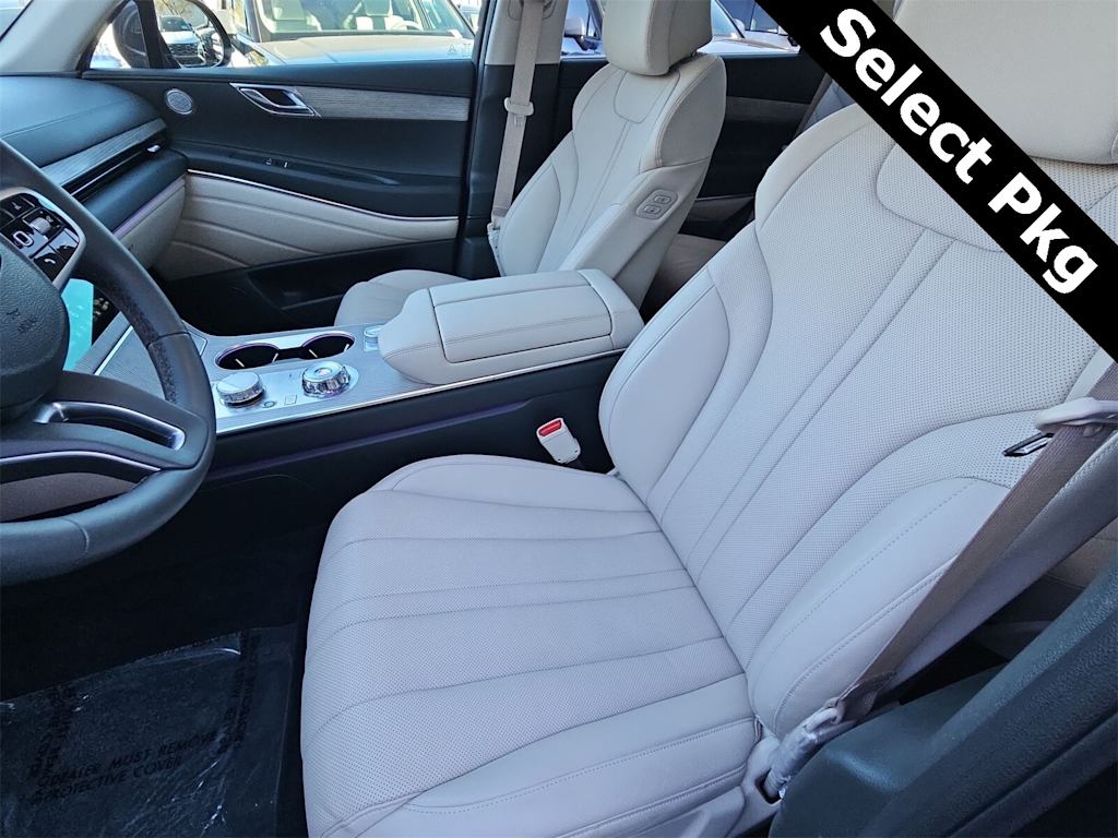 Thumbnail: 2025 Genesis GV80 - 10