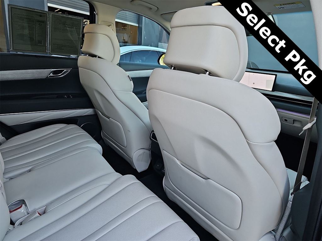 Thumbnail: 2025 Genesis GV80 - 11