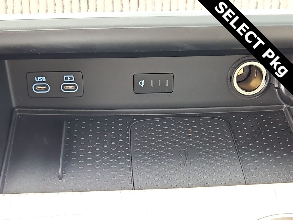 Thumbnail: 2025 Genesis GV80 - 30