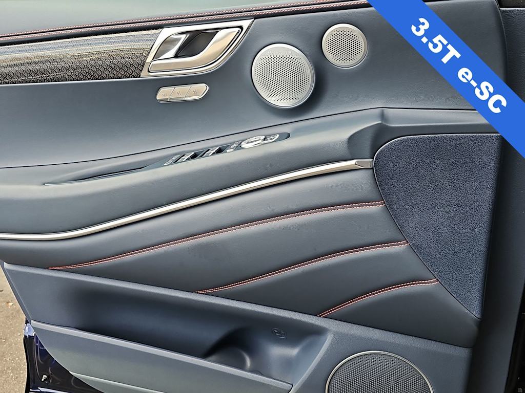Thumbnail: 2026 Genesis GV80 - 28