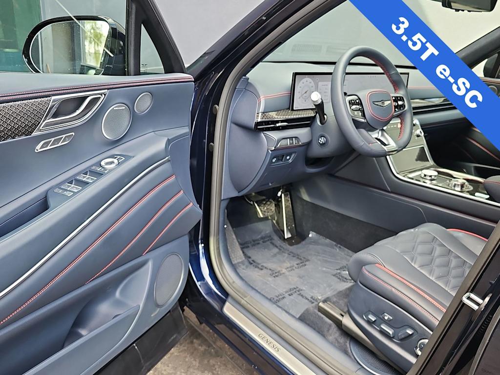 Thumbnail: 2026 Genesis GV80 - 22