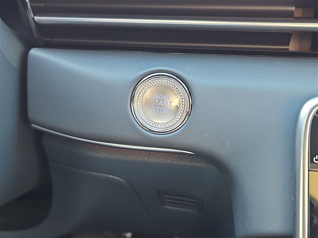 Thumbnail: 2026 Genesis GV80 - 26