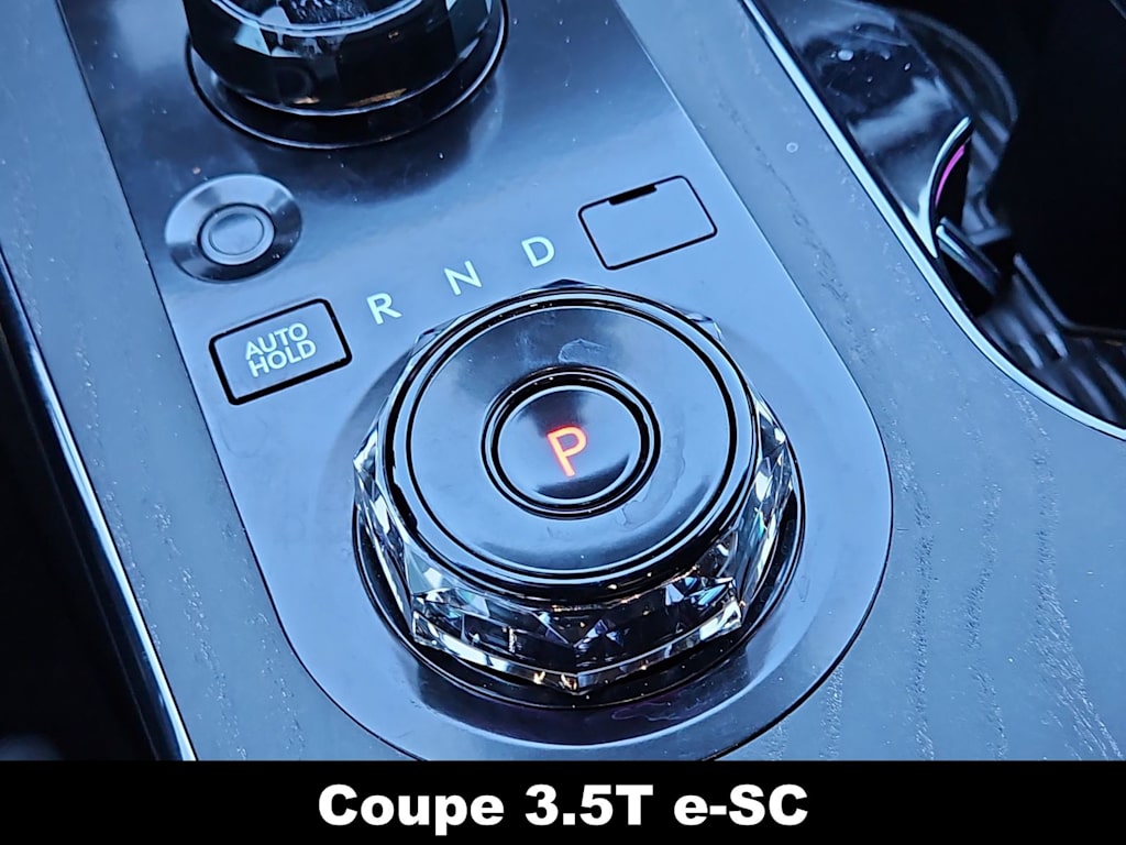 Thumbnail: 2026 Genesis GV80 - 25