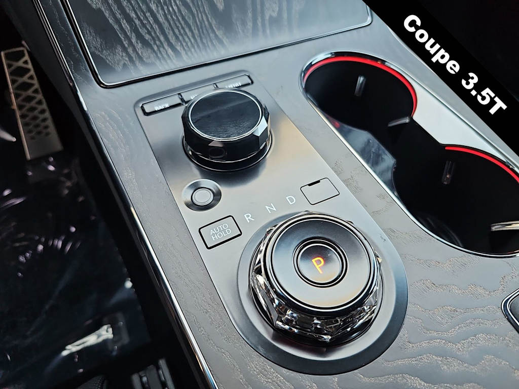 Thumbnail: 2026 Genesis GV80 - 24