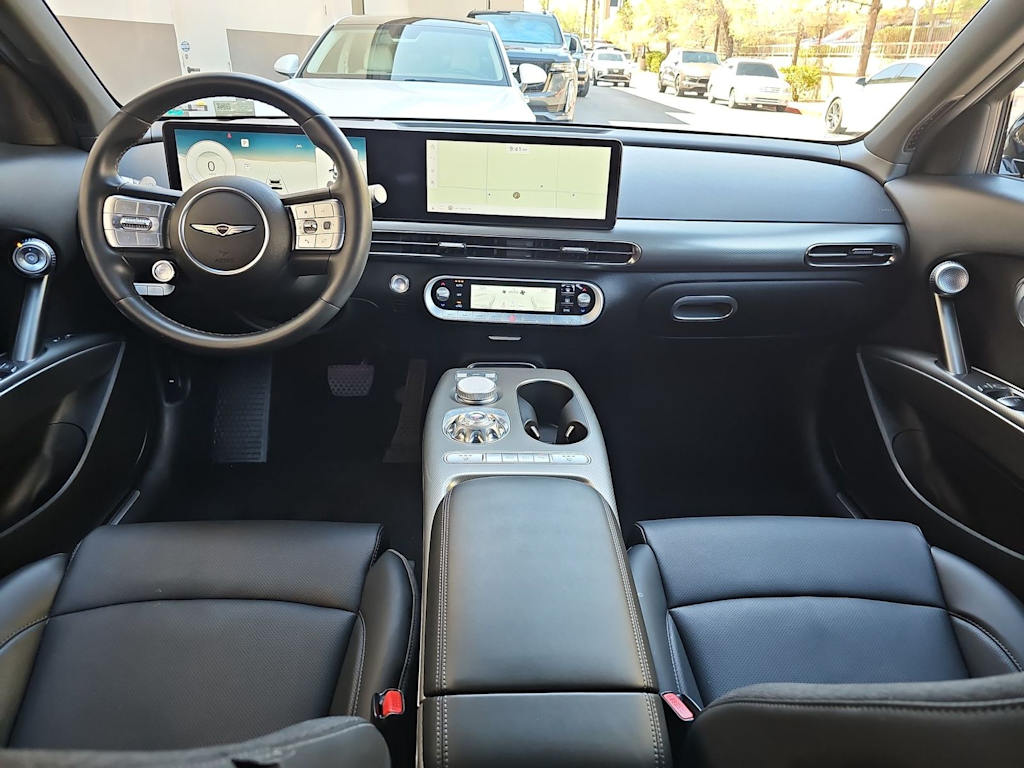 Thumbnail: 2025 Genesis GV60 - 9