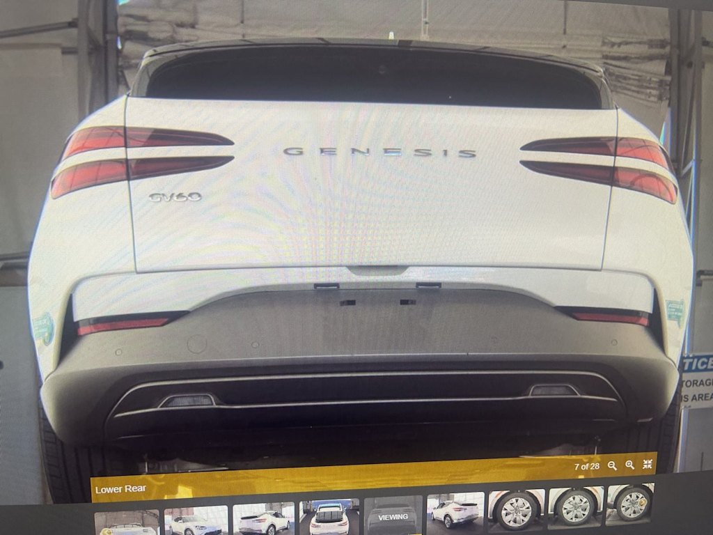 Thumbnail: 2025 Genesis GV60 - 10