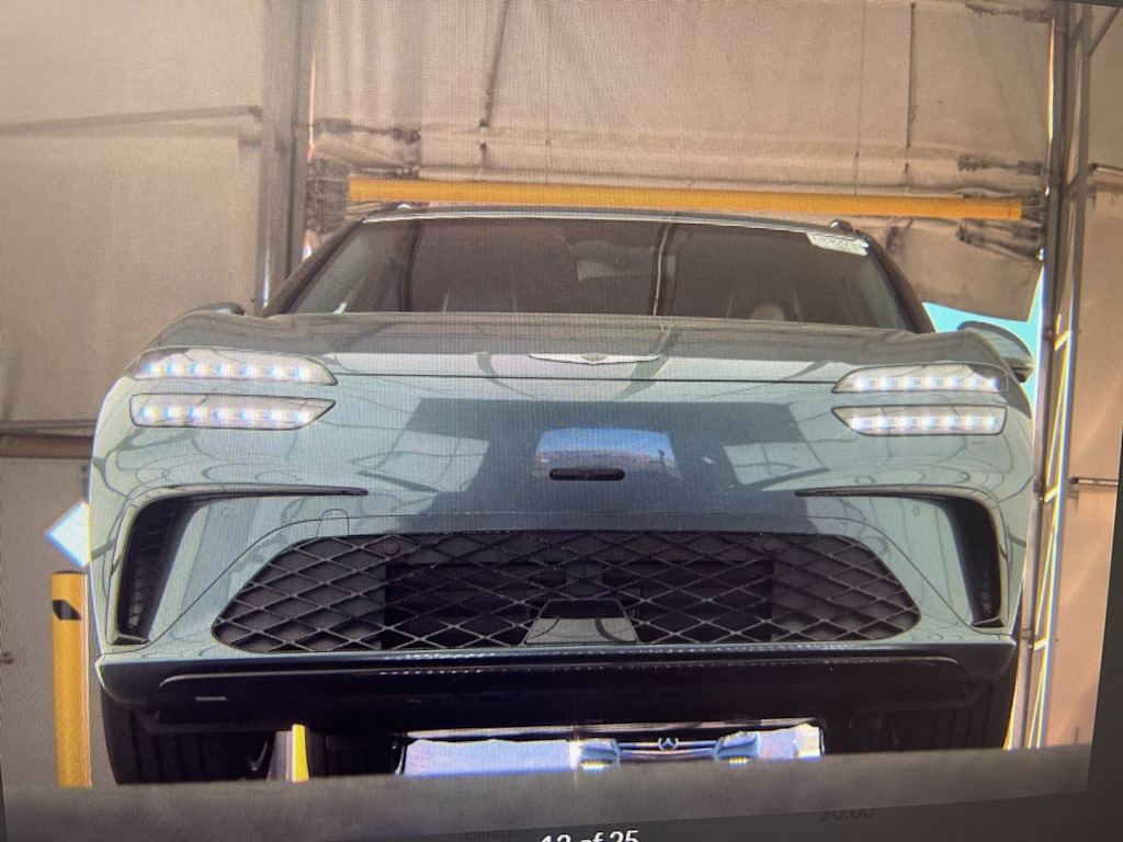 Thumbnail: 2026 Genesis GV60 - 4