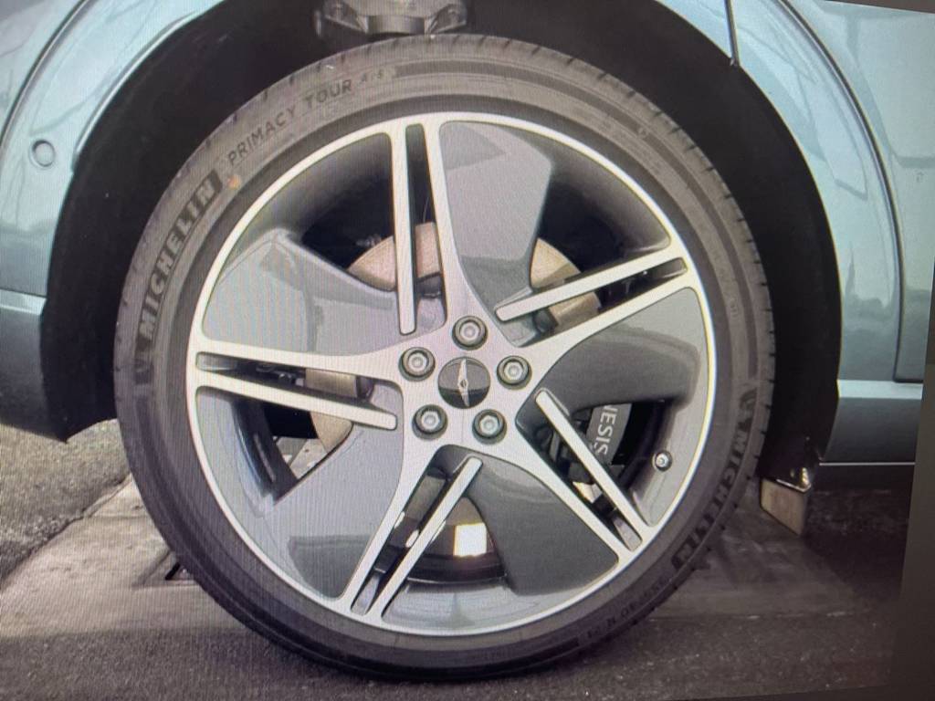 Thumbnail: 2026 Genesis GV60 - 5