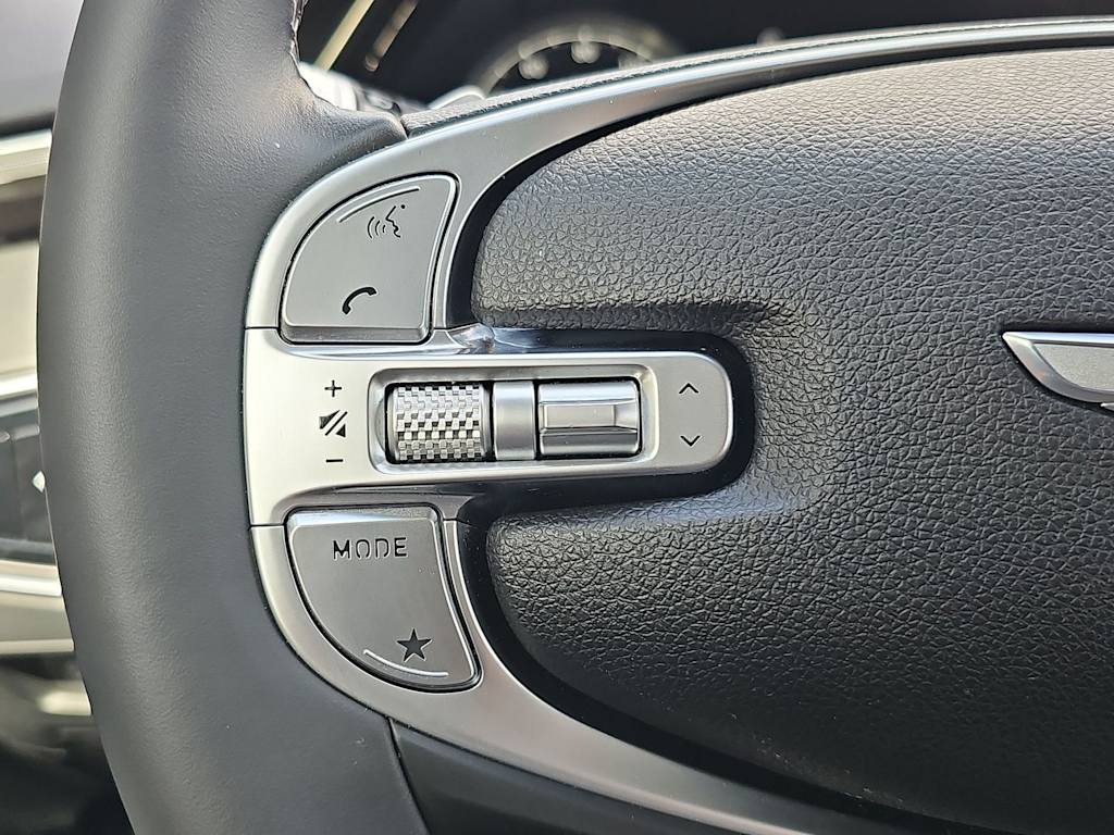 2023 Genesis GV70 2.5T 28