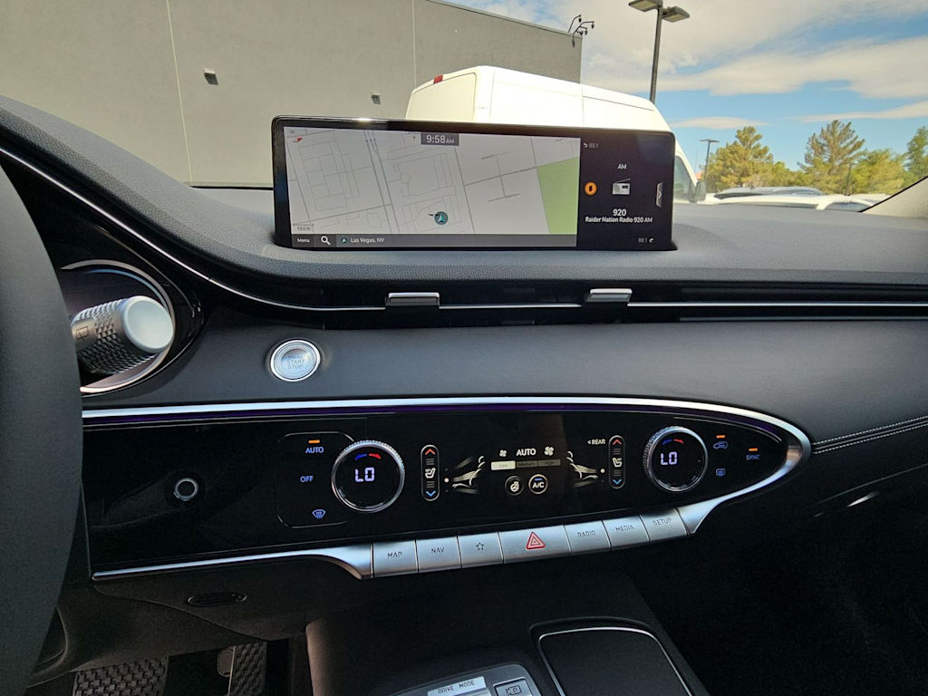 2023 Genesis GV70 2.5T 12