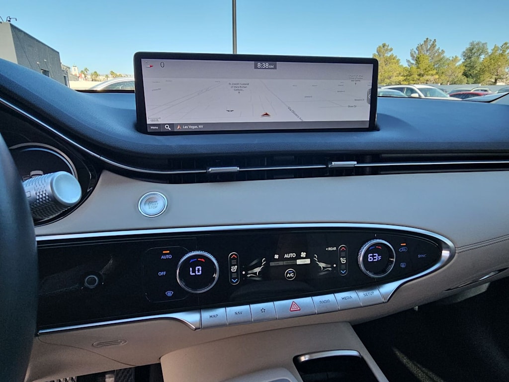 Thumbnail: 2022 Genesis GV70 - 23