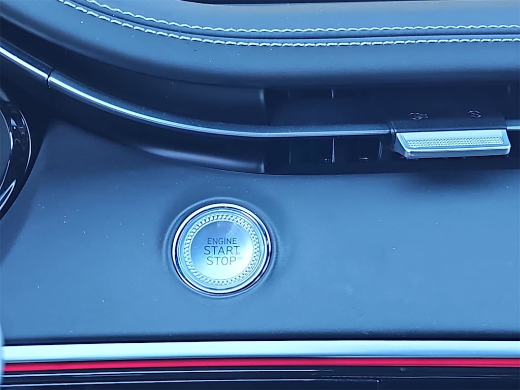 Thumbnail: 2023 Genesis GV70 - 6