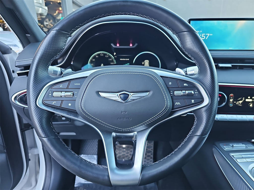 Thumbnail: 2023 Genesis GV70 - 13