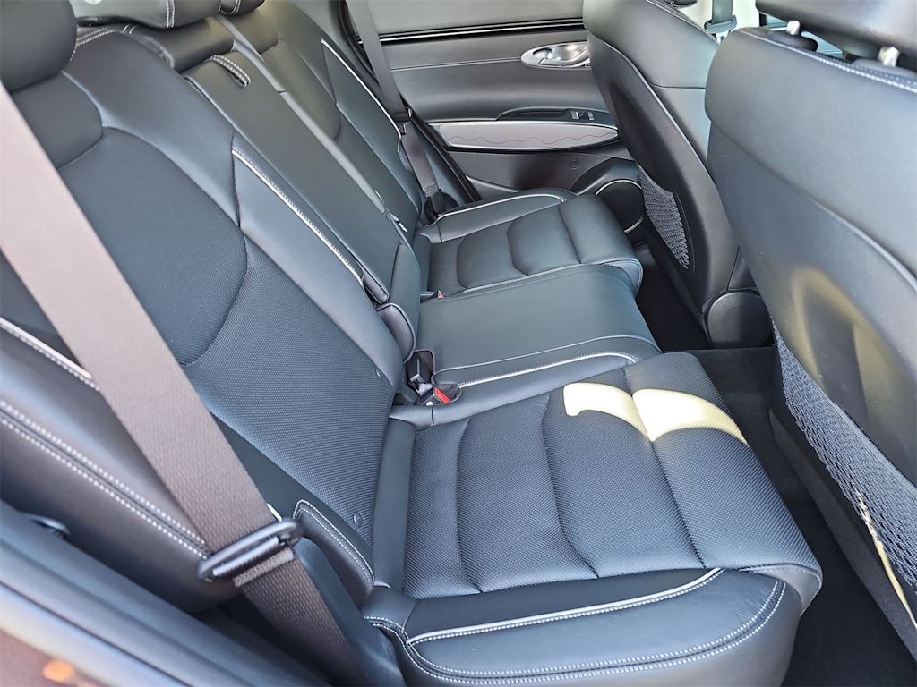 Thumbnail: 2023 Genesis GV70 - 21