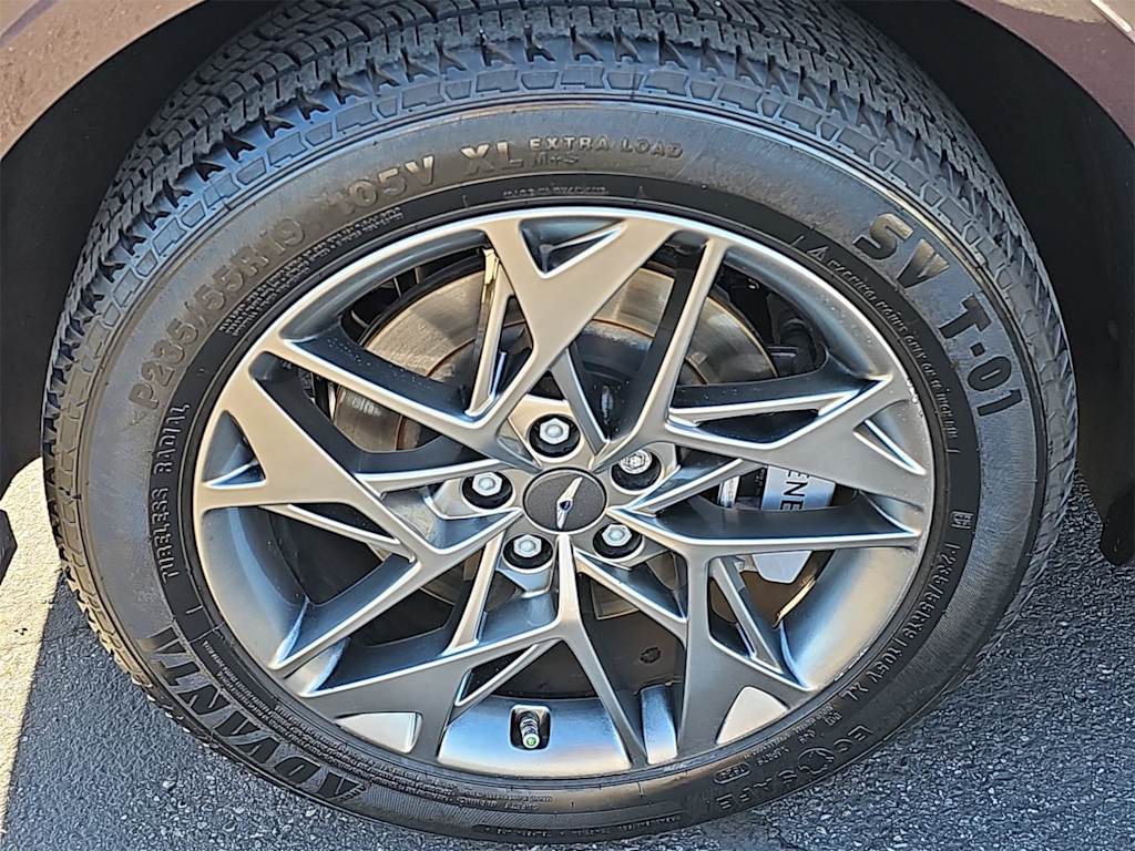 Thumbnail: 2023 Genesis GV70 - 8