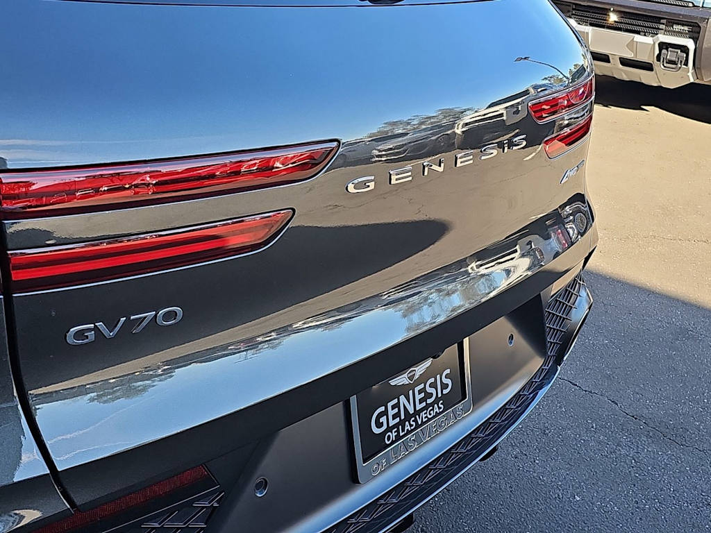 Thumbnail: 2025 Genesis GV70 - 23