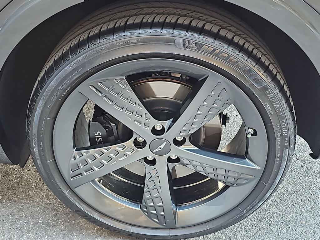 Thumbnail: 2025 Genesis GV70 - 8