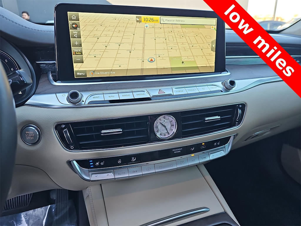 Thumbnail: 2019 Kia K900 - 11