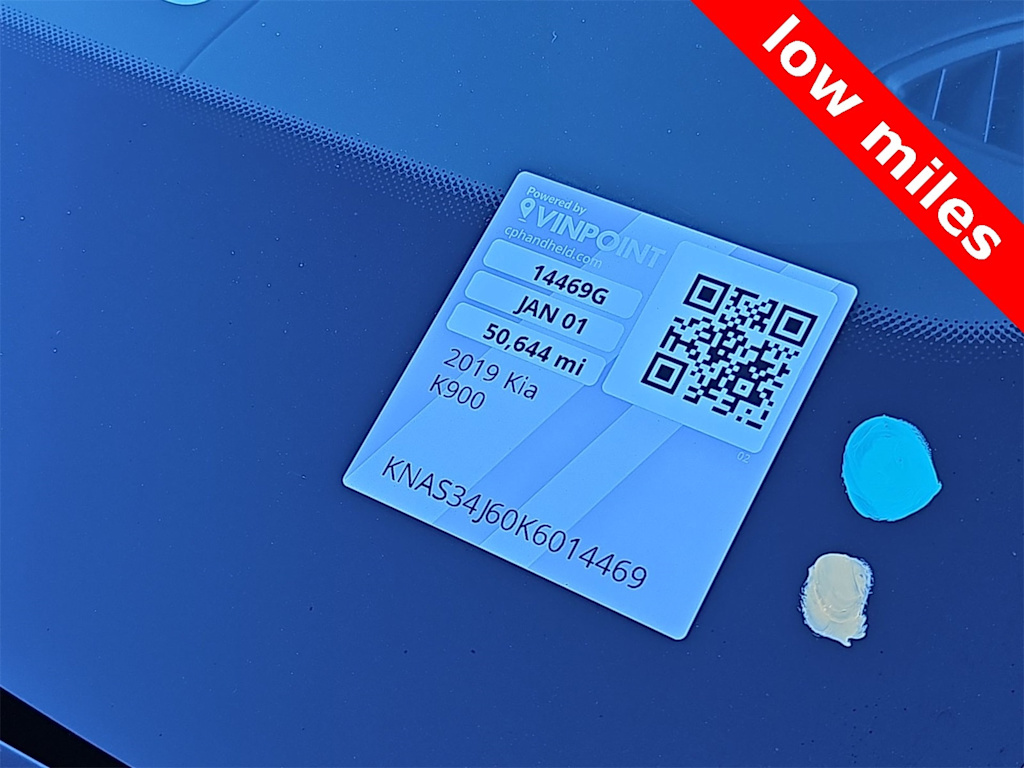 Thumbnail: 2019 Kia K900 - 15