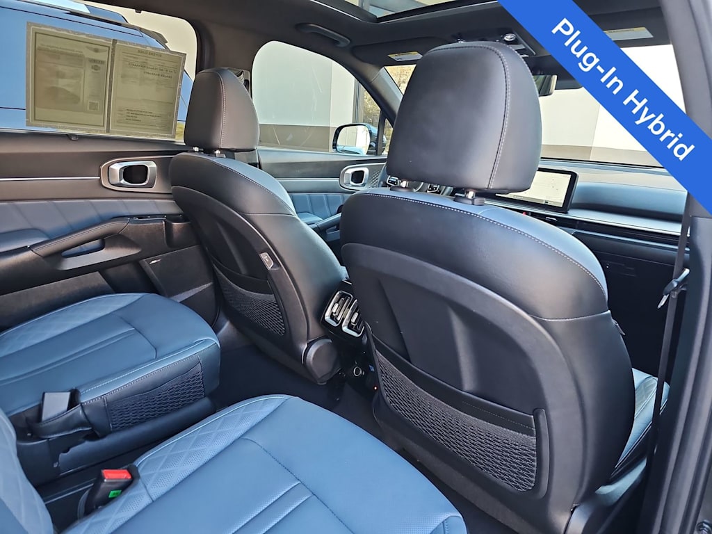 Thumbnail: 2025 Kia Sorento - 12
