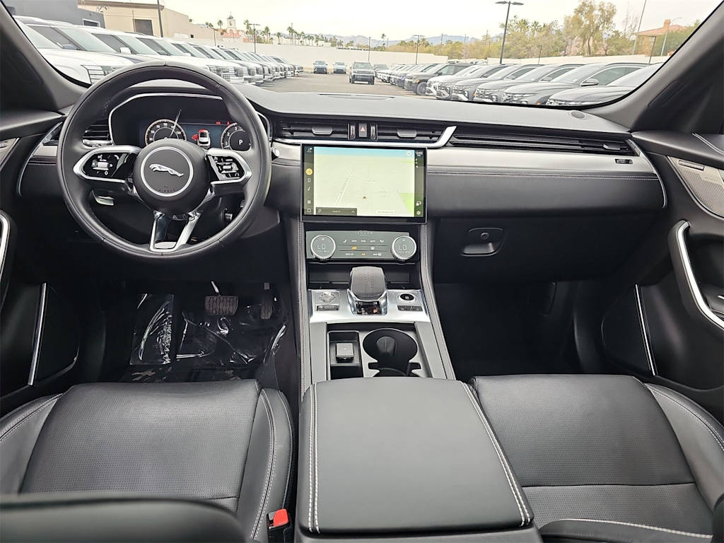 Thumbnail: 2024 Jaguar F-Pace - 10