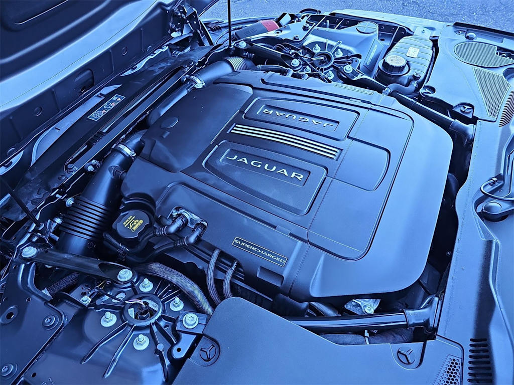 Thumbnail: 2024 Jaguar F-Type - 9