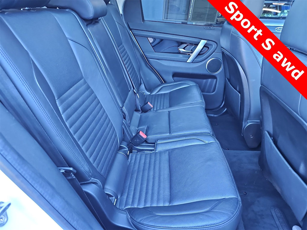 Thumbnail: 2020 Land Rover Discovery Sport - 22