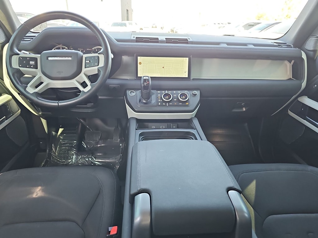 Thumbnail: 2020 Land Rover Defender - 10