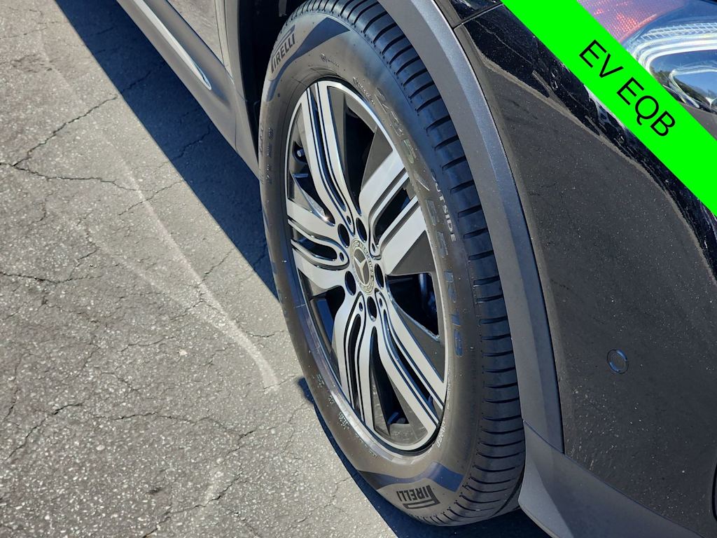 Thumbnail: 2025 Mercedes-Benz EQB - 8
