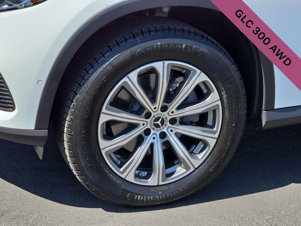 Thumbnail: 2026 Mercedes-Benz GLC - 8