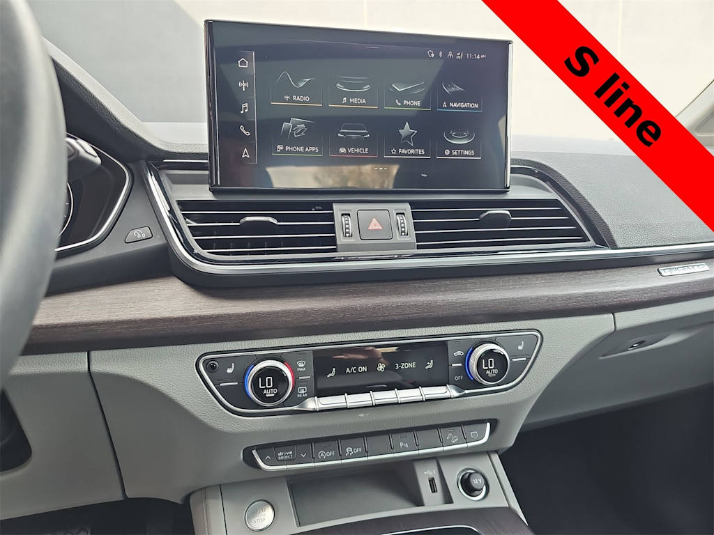 Thumbnail: 2022 Audi Q5 - 14