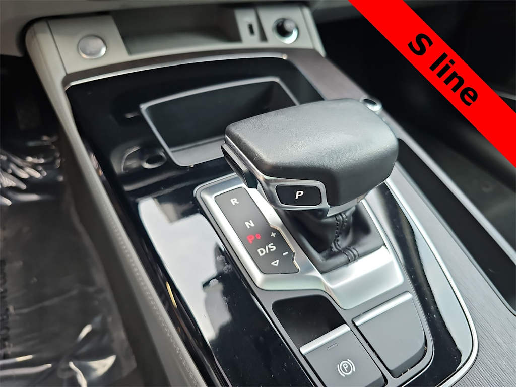 Thumbnail: 2022 Audi Q5 - 15