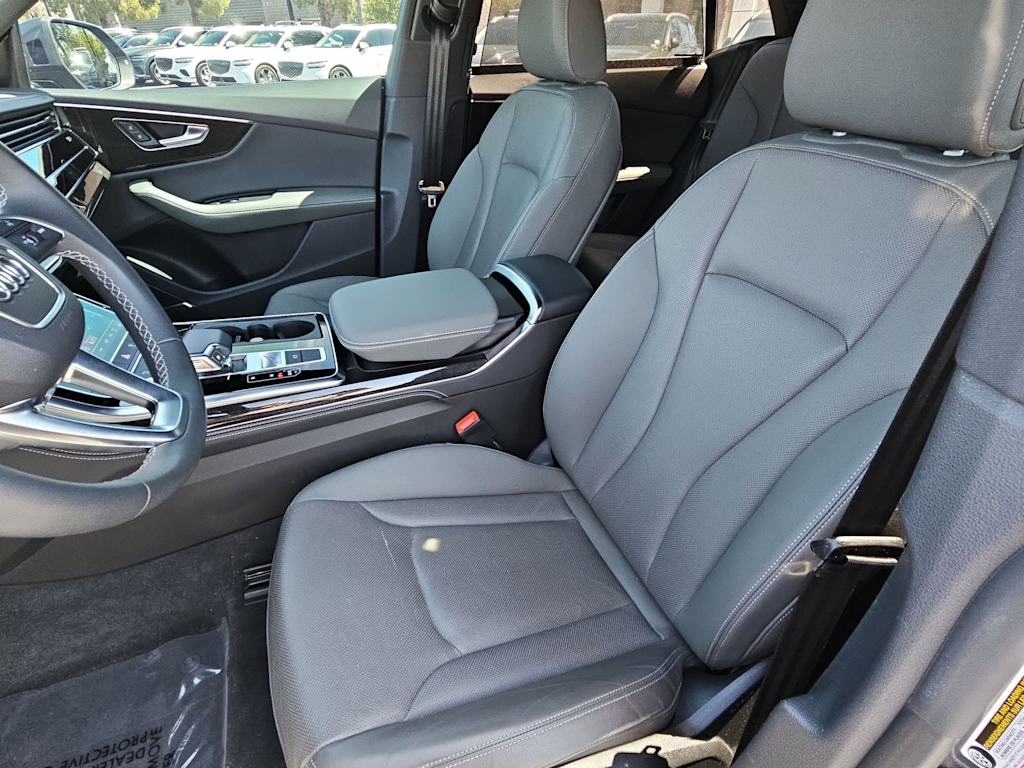 2023 Audi Q8 Premium Plus 10