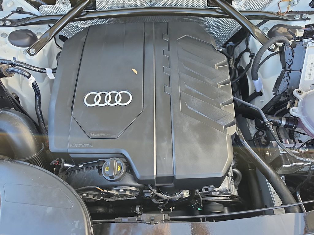 Thumbnail: 2024 Audi Q5 - 9