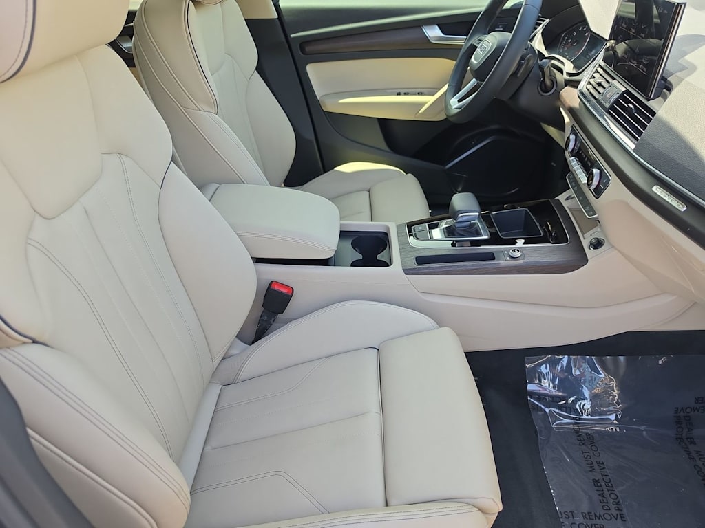 Thumbnail: 2024 Audi Q5 - 12