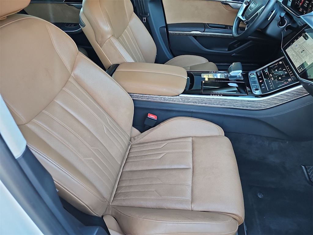 Thumbnail: 2021 Audi A8 - 12