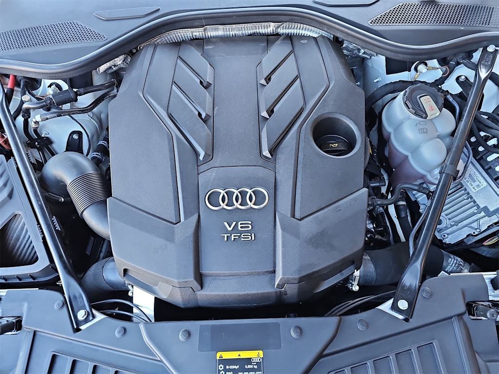 Thumbnail: 2021 Audi A8 - 9