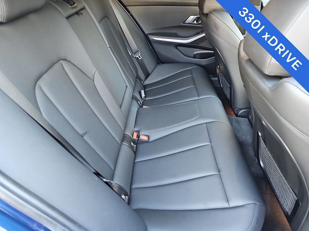 Thumbnail: 2021 BMW 3 Series - 23