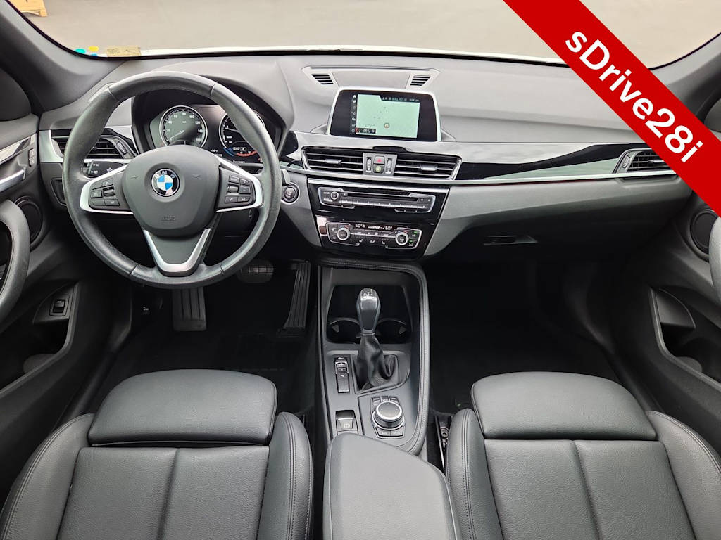 Thumbnail: 2019 BMW X1 - 10