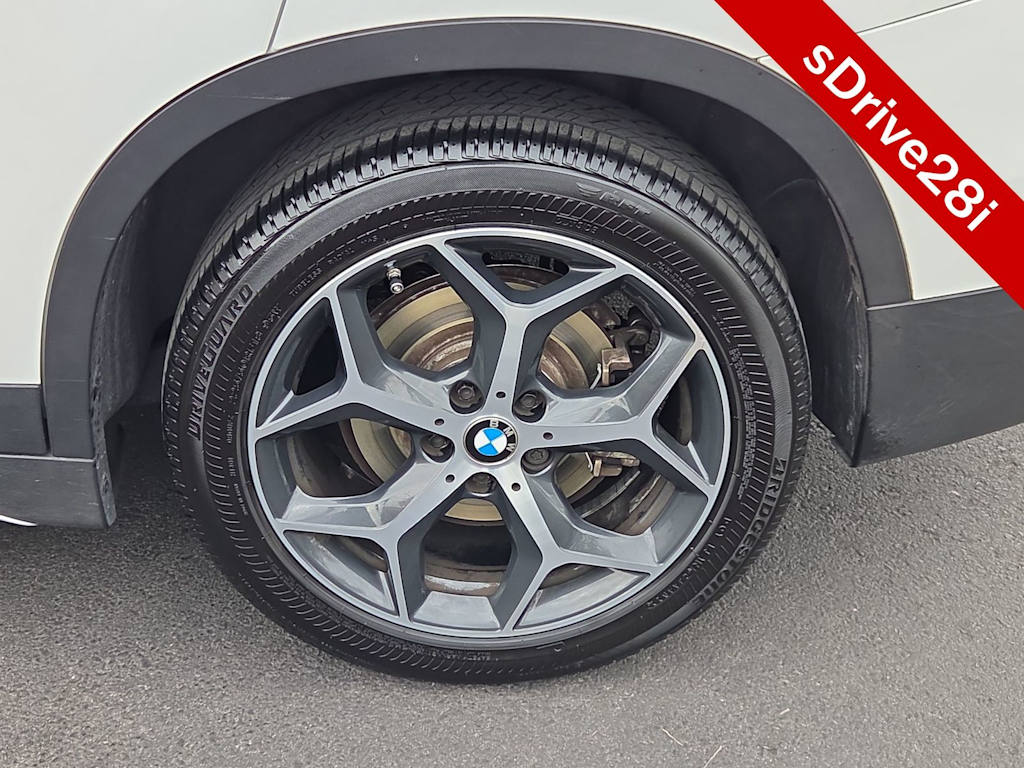 Thumbnail: 2019 BMW X1 - 8
