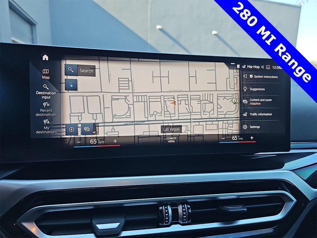 Thumbnail: 2022 BMW i4 - 26