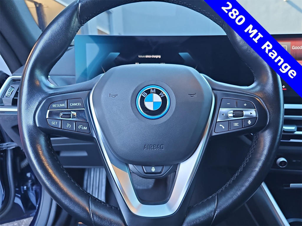 Thumbnail: 2022 BMW i4 - 7