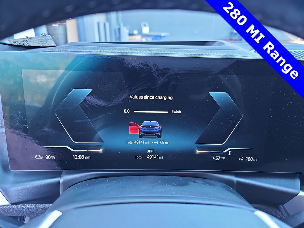 Thumbnail: 2022 BMW i4 - 13