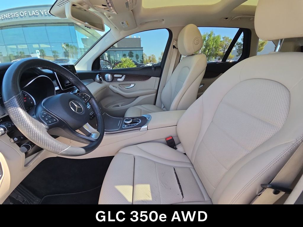Thumbnail: 2019 Mercedes-Benz GLC - 11