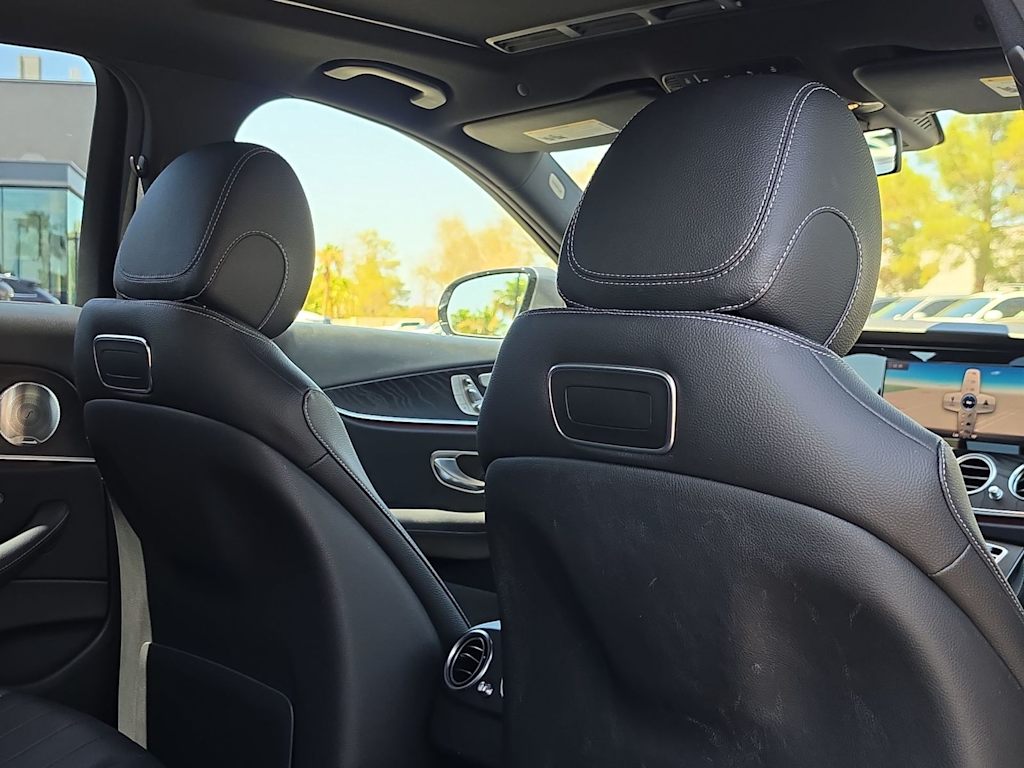 Thumbnail: 2018 Mercedes-Benz E-Class - 13