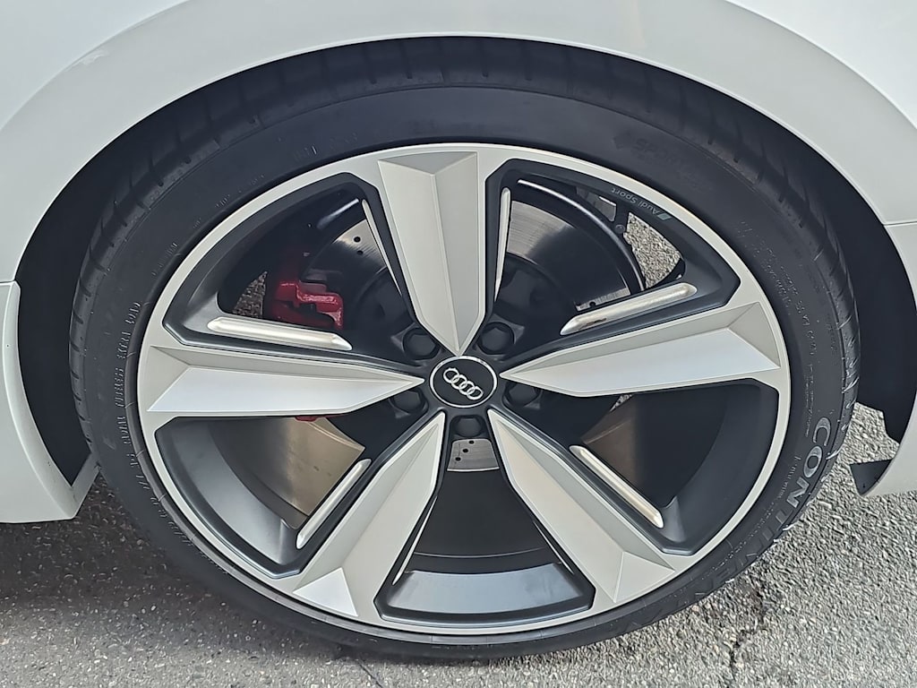 Thumbnail: 2018 Audi RS 5 - 8