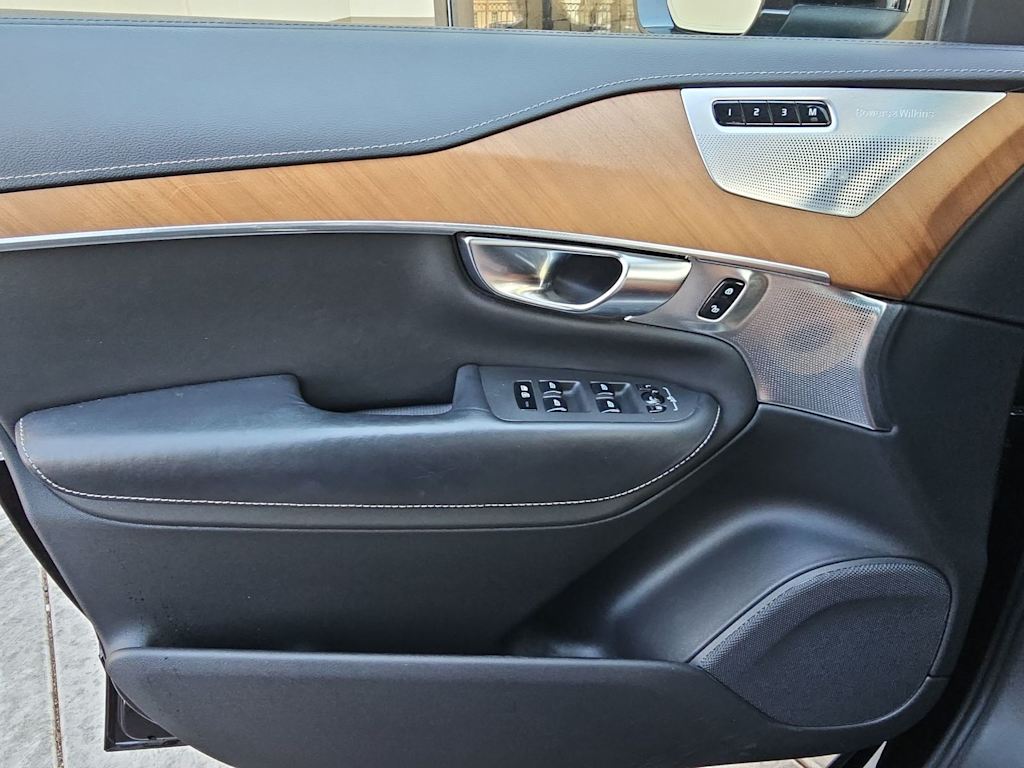 Thumbnail: 2019 Volvo XC90 - 27