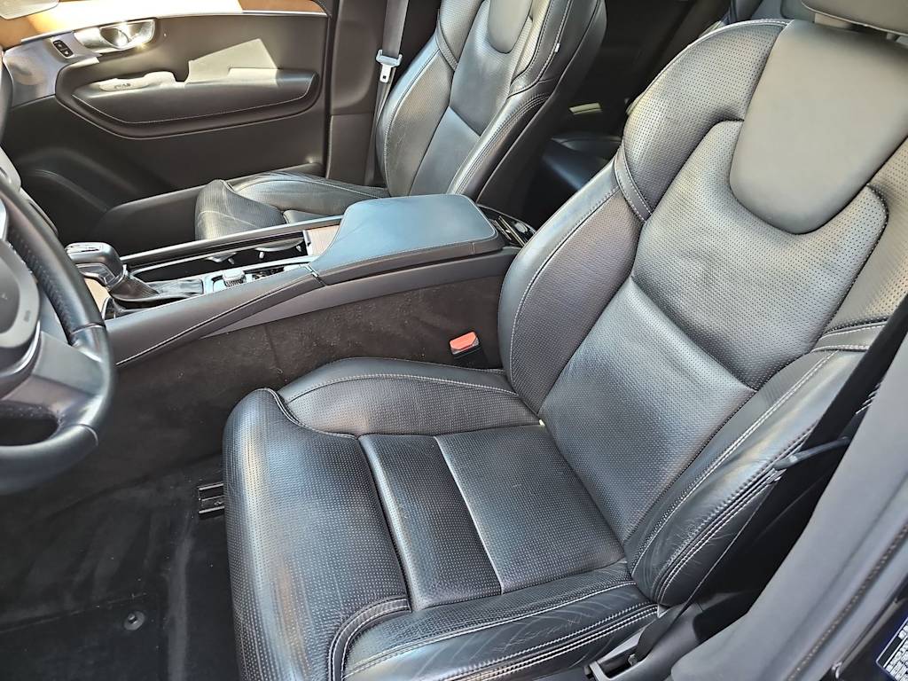 Thumbnail: 2019 Volvo XC90 - 11