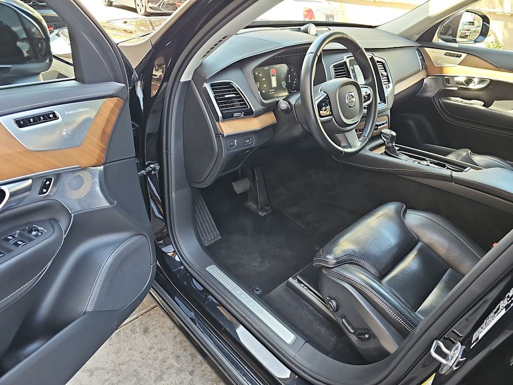 Thumbnail: 2019 Volvo XC90 - 2