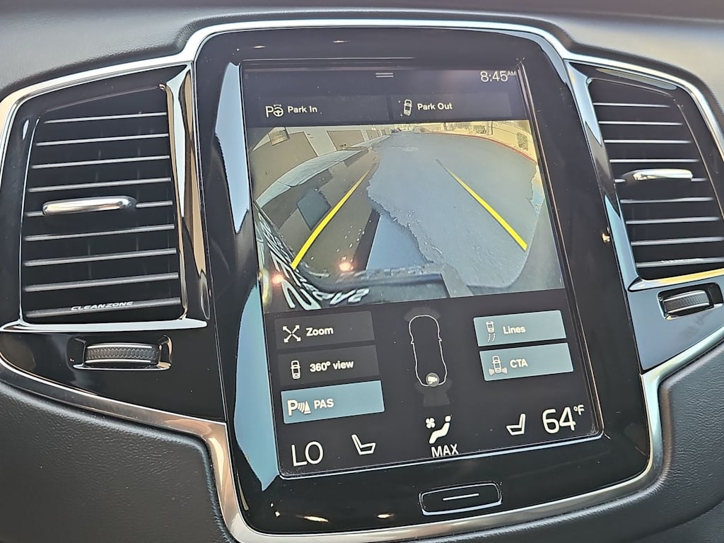 Thumbnail: 2016 Volvo XC90 - 24